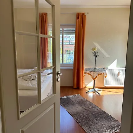 Aufwachen Mit Ausblick, In Oldenburg, 2 Balkone & Parkplatz, Naehe Zu Klinikum & Ewe Appartement *