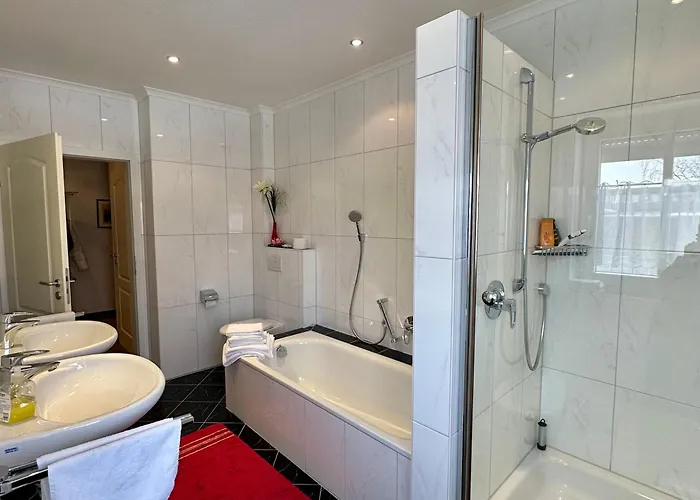 Gemuetliches Mit Ausblick Naehe Klinikum Апартаменты Ольденбург